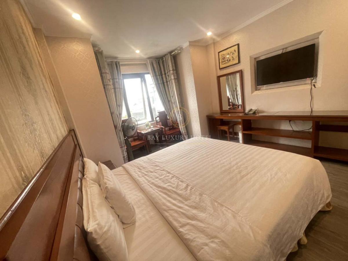 Ngoc Lan 1 Hotel Hn - By Bay Luxury — Photos 3